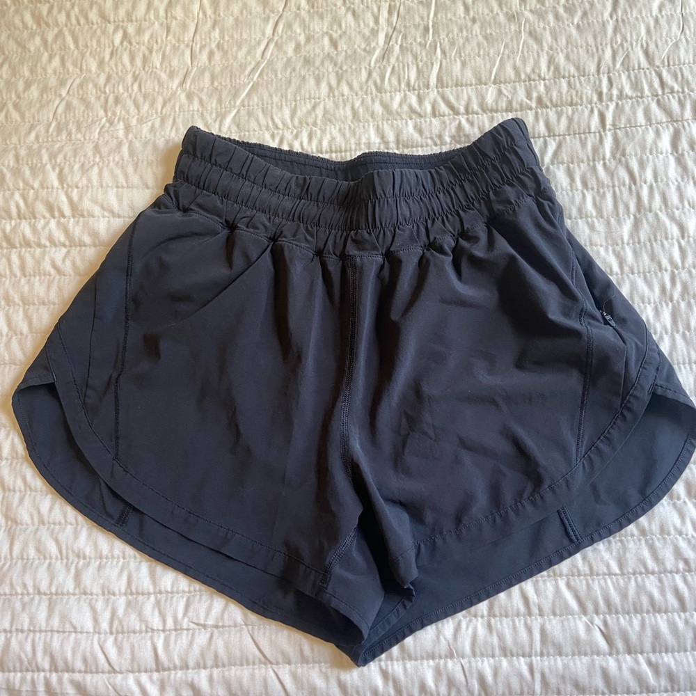 Lululemon Track That High-Rise Short 3” in black